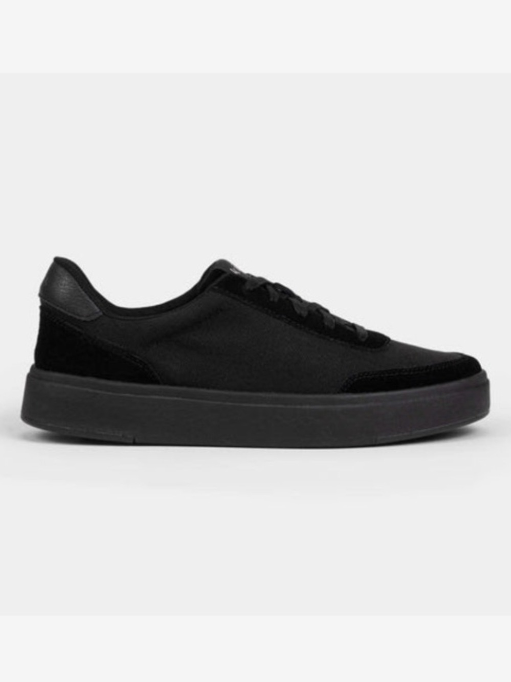 Women’s Kizik Slip On Black Sneakers